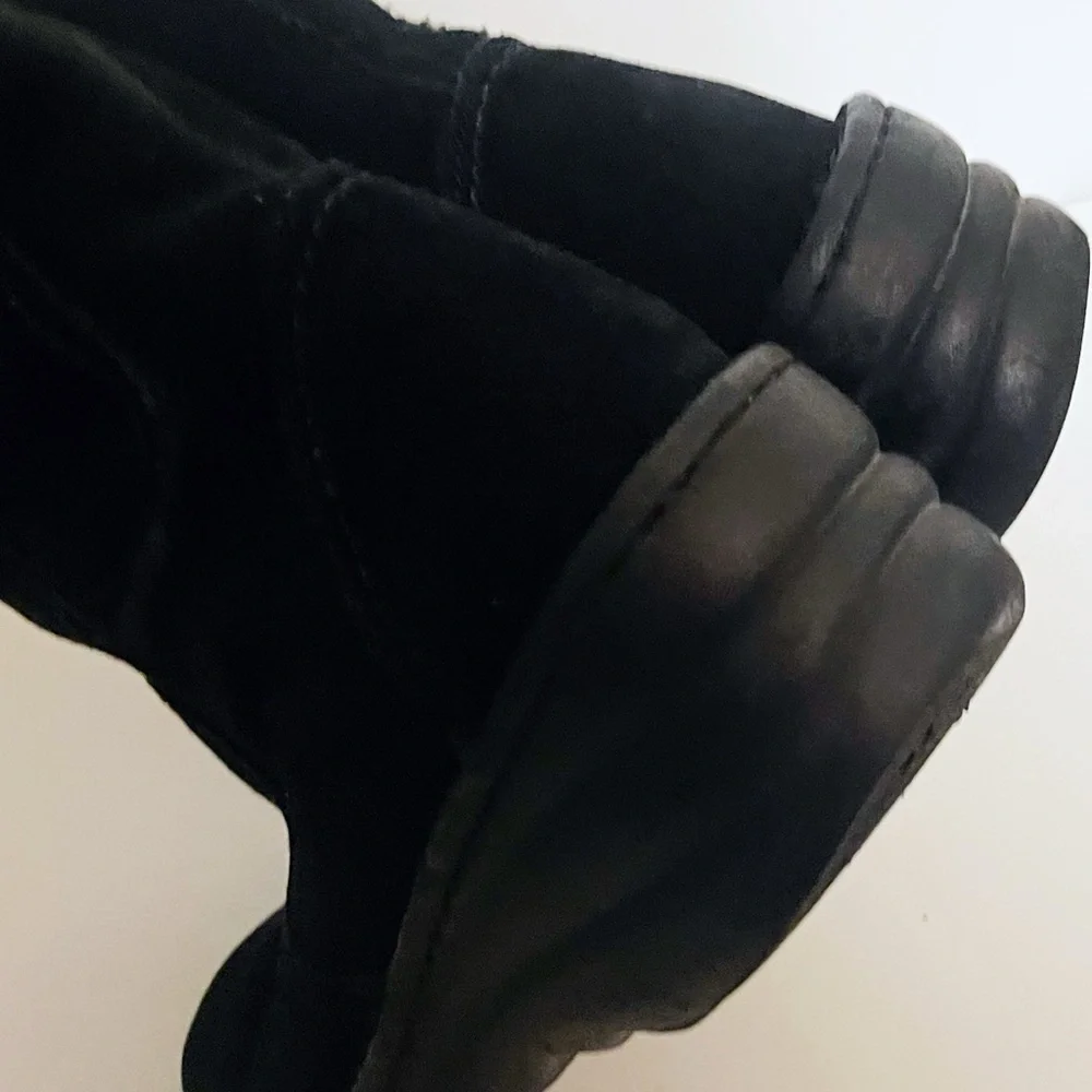 Vintage Y2K American Eagle Outfitters Black Suede Boots Winter Ski Casual